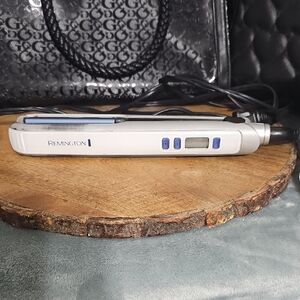Old Remington Silver and Blue Hair Styler